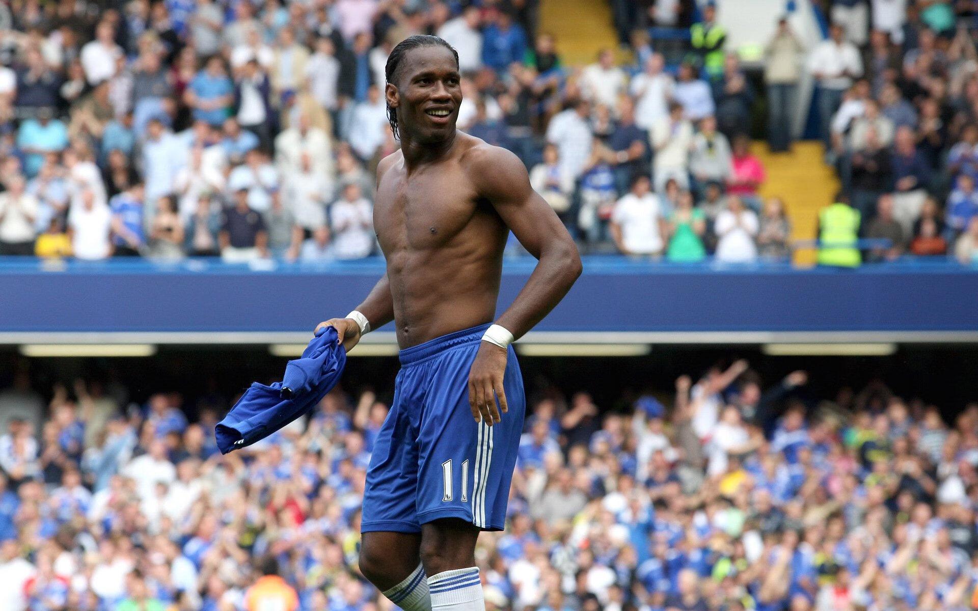 米兰1500万欧浮动报价阿坎吉，曼城口头同意开启转会谈判